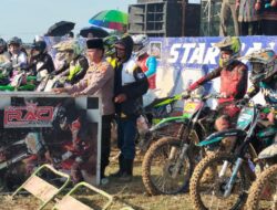 Kapolres Kuansing Hadiri Tradisi Balimau Kasai Jelang Ramadhan dan Motor Cross di Muara Lembu, Personil Dikerahkan Untuk Pengamanan